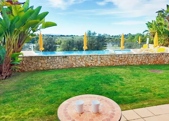 Algarver Iii- Vale Da Pinta Golf Apartment, Swim Pool, Near Water Park And Beaches Daire