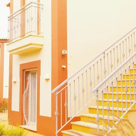 Algarver Iii- Vale Da Pinta Golf Apartment, Swim Pool, Near Water Park And Beaches