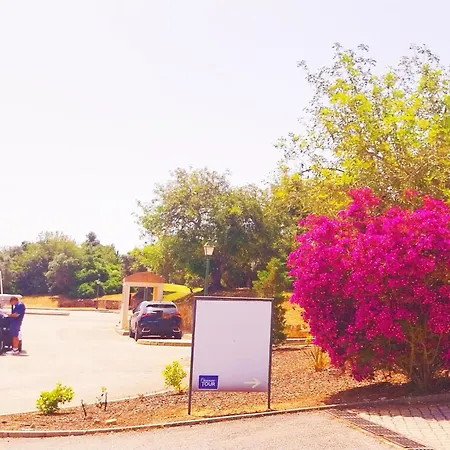 Algarver Iii- Vale Da Pinta Golf Apartment, Swim Pool, Near Water Park And Beaches Appartamento