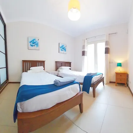 Algarver Iii- Vale Da Pinta Golf Apartment, Swim Pool, Near Water Park And Beaches * 拉戈阿